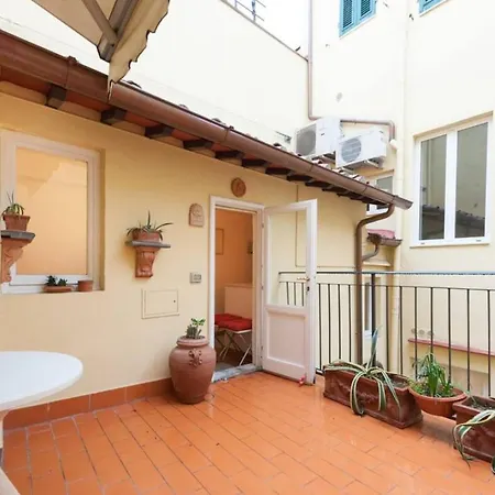 La Corte di San Lorenzo-2